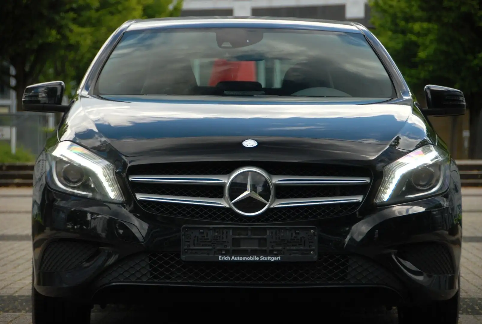 Mercedes-Benz A 250 BlueEfficiency Urban|1.HAND|ILS|LEDER|PDC Negru - 2