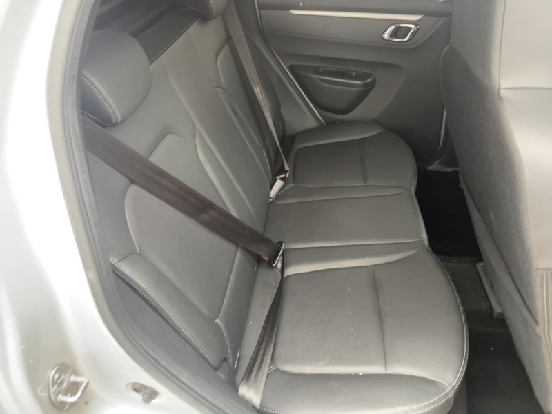 Dacia Spring Electric Essential 45 Rückfahrkamera — photo 8