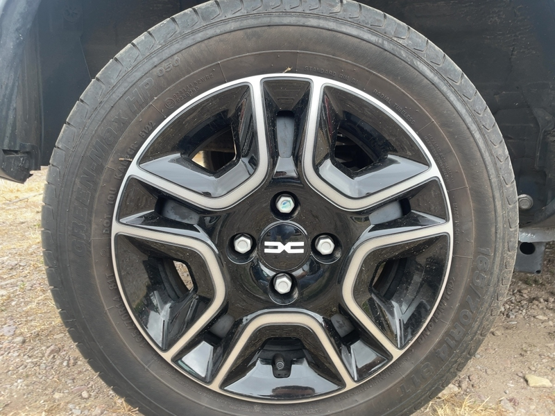 Dacia Spring Electric Essential 45 Rückfahrkamera — photo 6
