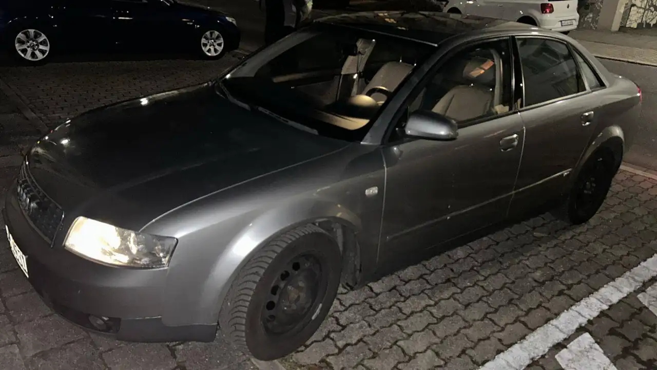 Audi A4 2.0, foto 4