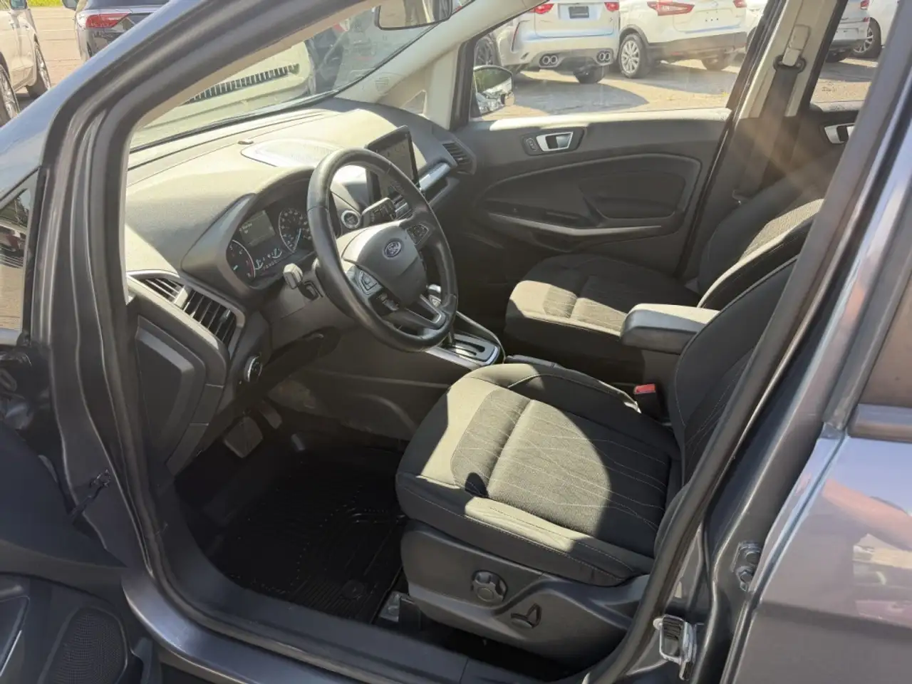 Ford EcoSport снимка Ford EcoSport