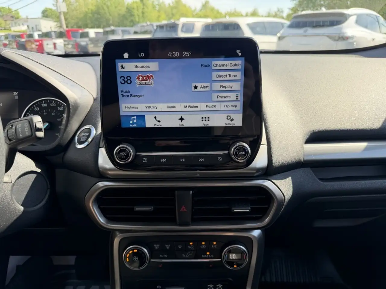 Ford EcoSport снимка Ford EcoSport