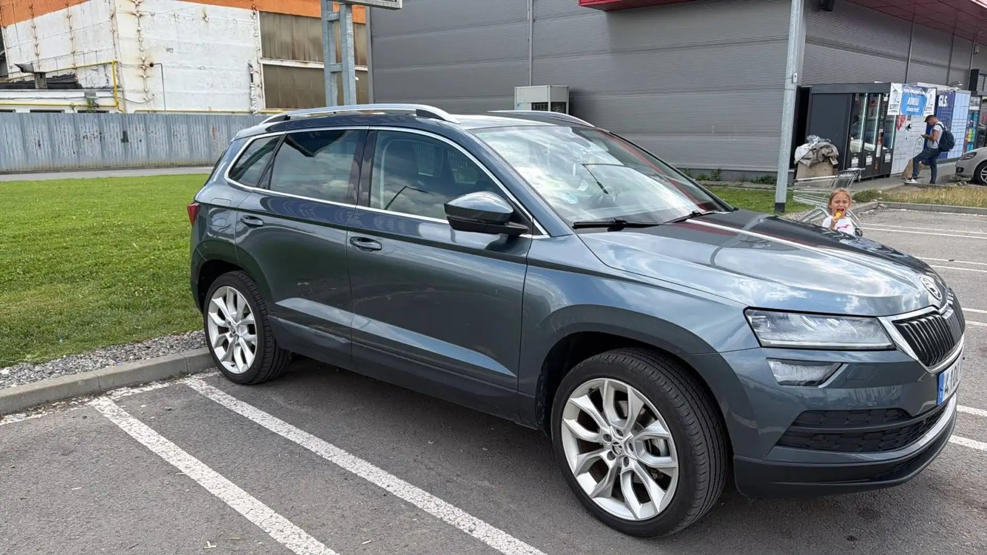 Skoda Karoq Karoq 2.0TDI AdBlue Style 4x4 DSG 110kW Style Gris - 1