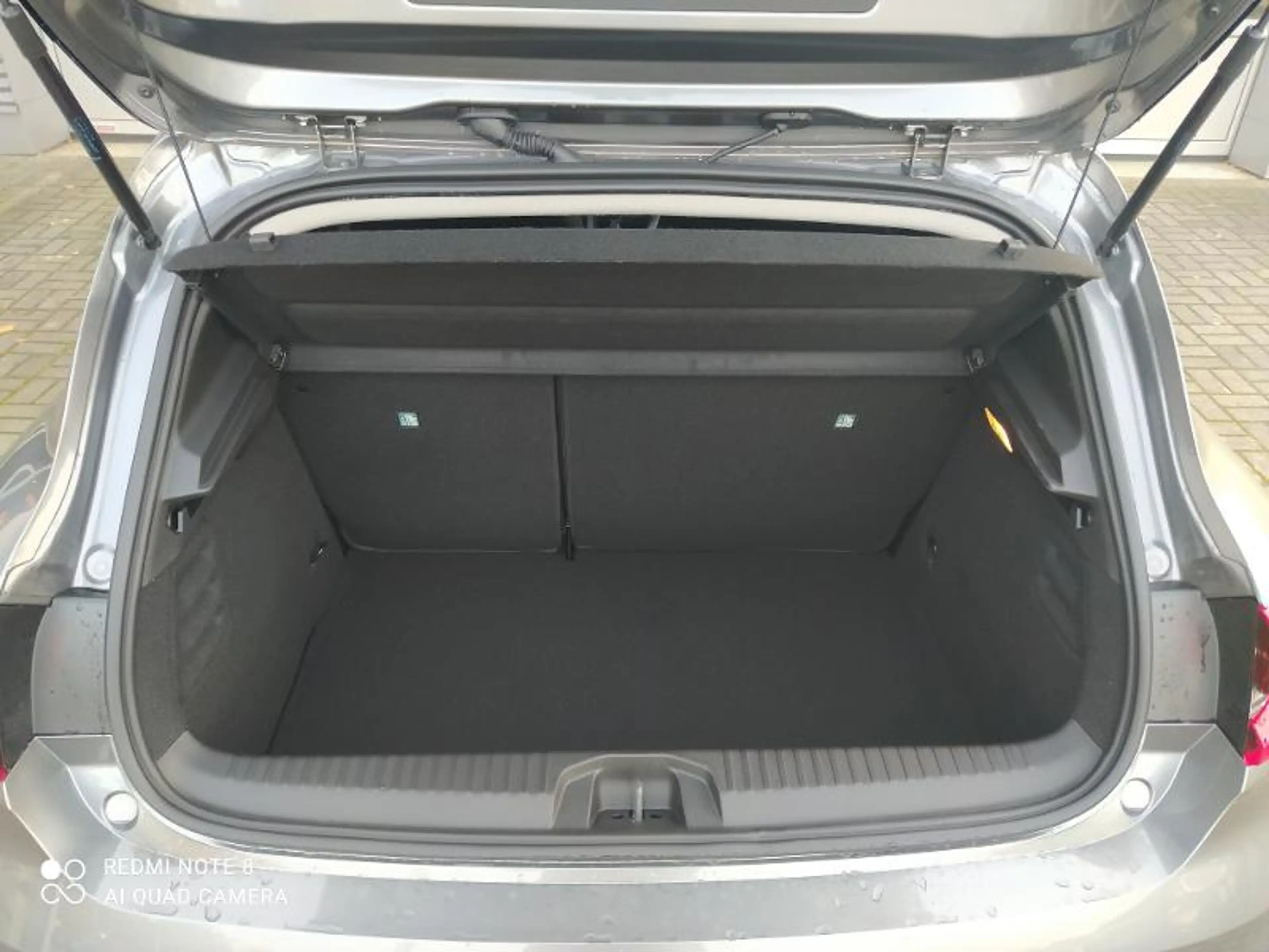 Mitsubishi Colt PLUS 1.6 Hybrid — photo 9