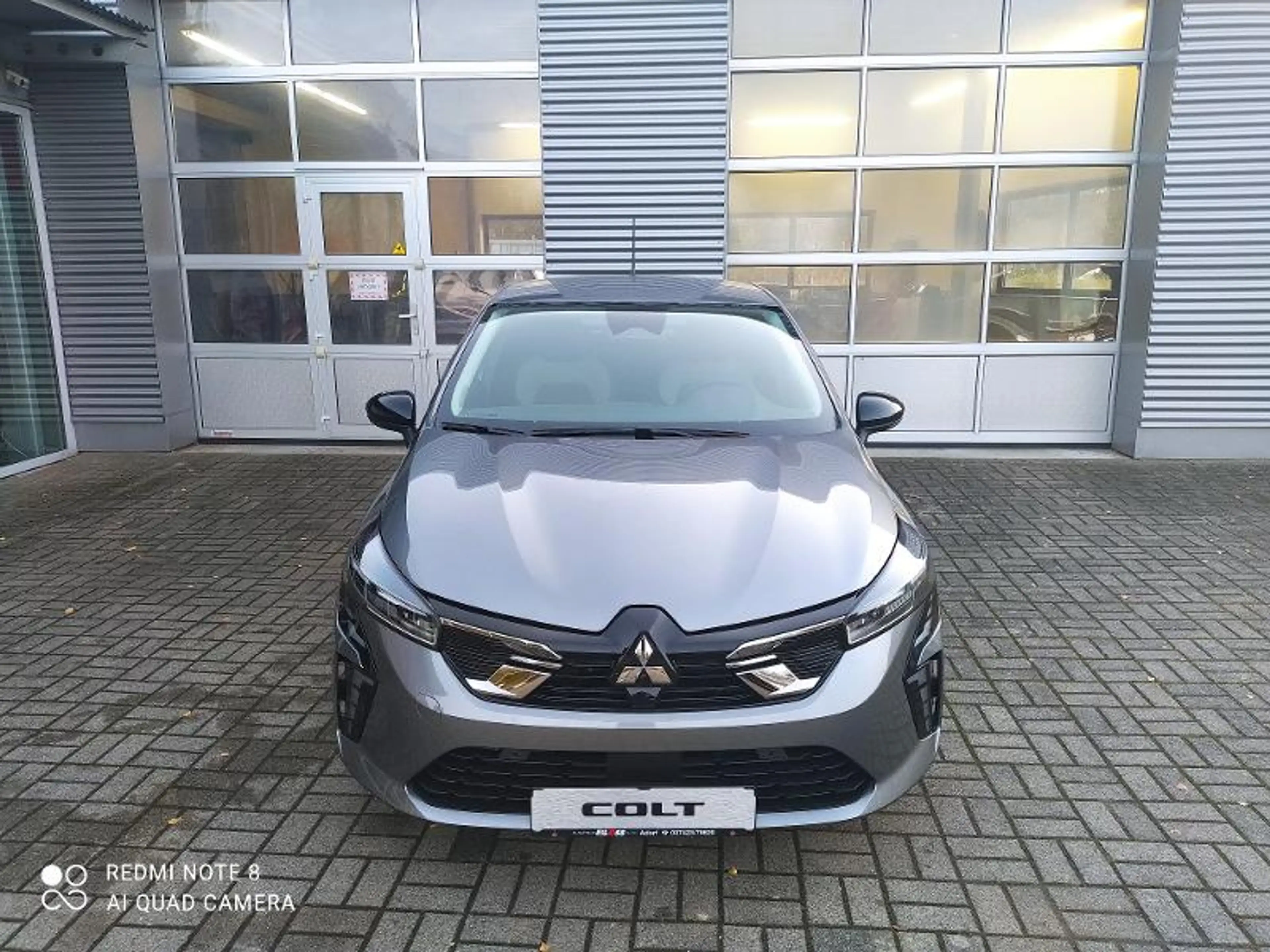 Mitsubishi Colt PLUS 1.6 Hybrid — photo 2