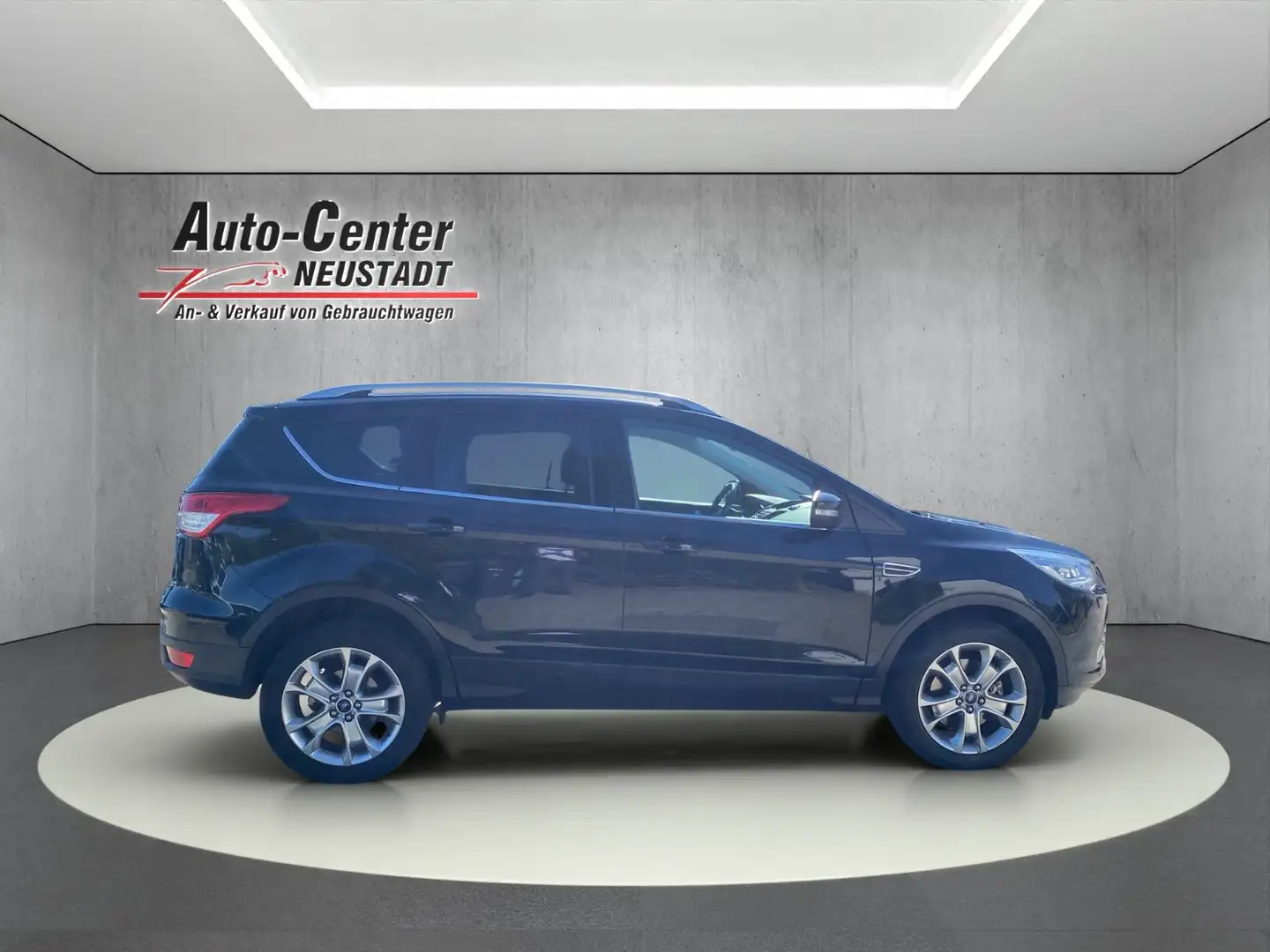 Ford Kuga Titanium DAB/KAMERA/NAVI/PDC Schwarz - 2