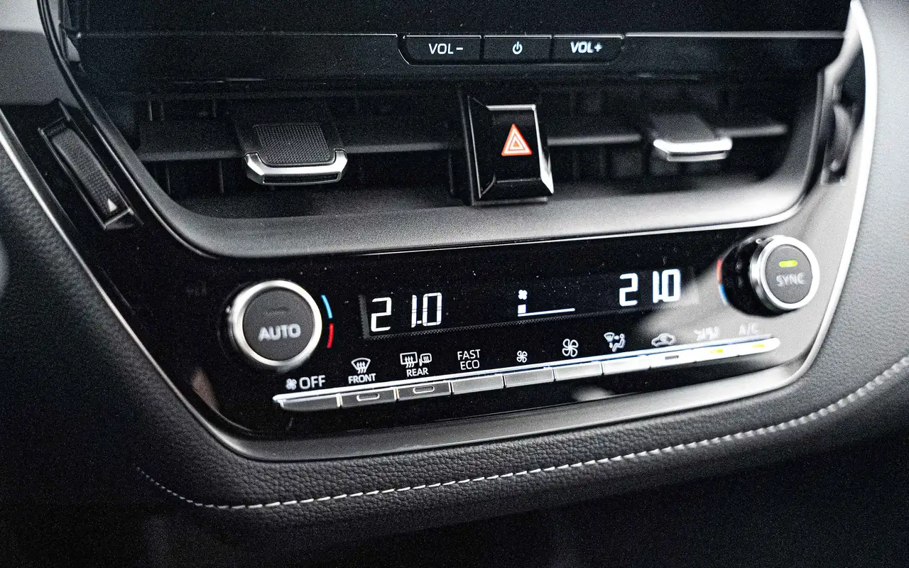 Toyota Corolla 2026 — фото 18