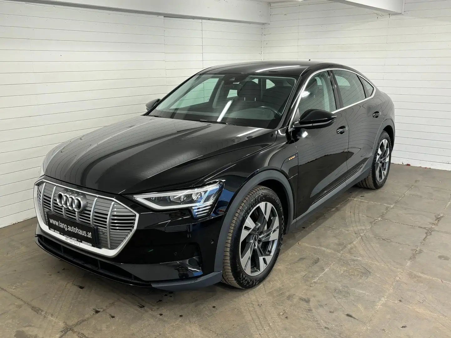 Audi e-tron 55 300 kW Business Schwarz - 1