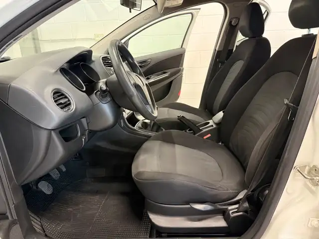Fiat Bravo view 6