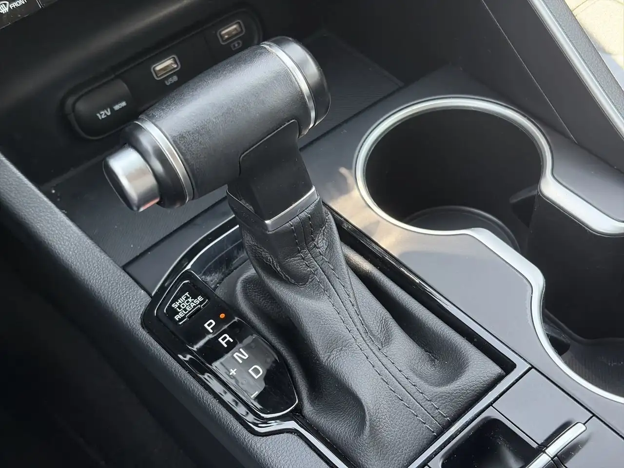 Kia K5 снимка Kia K5