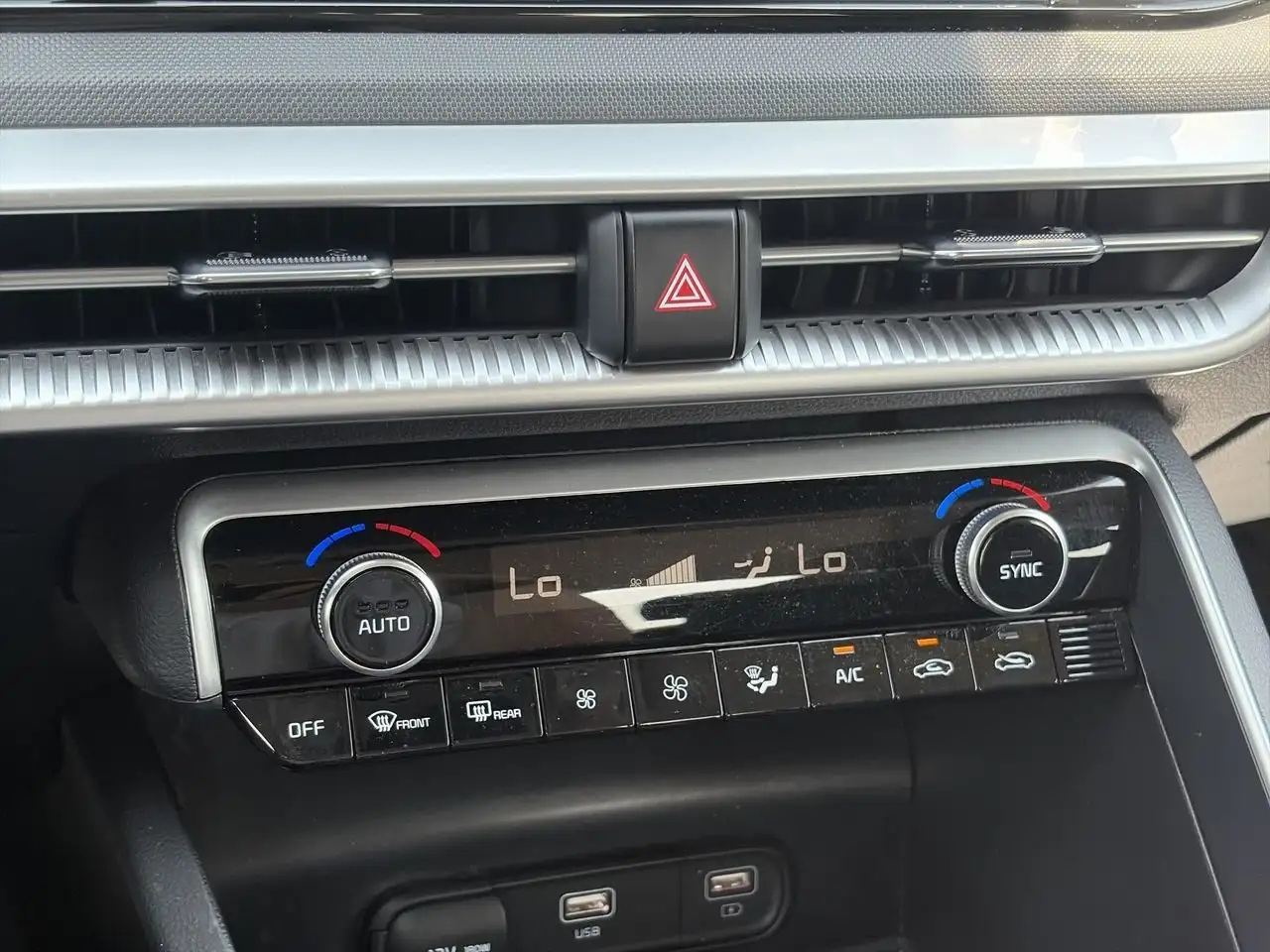 Kia K5 снимка Kia K5