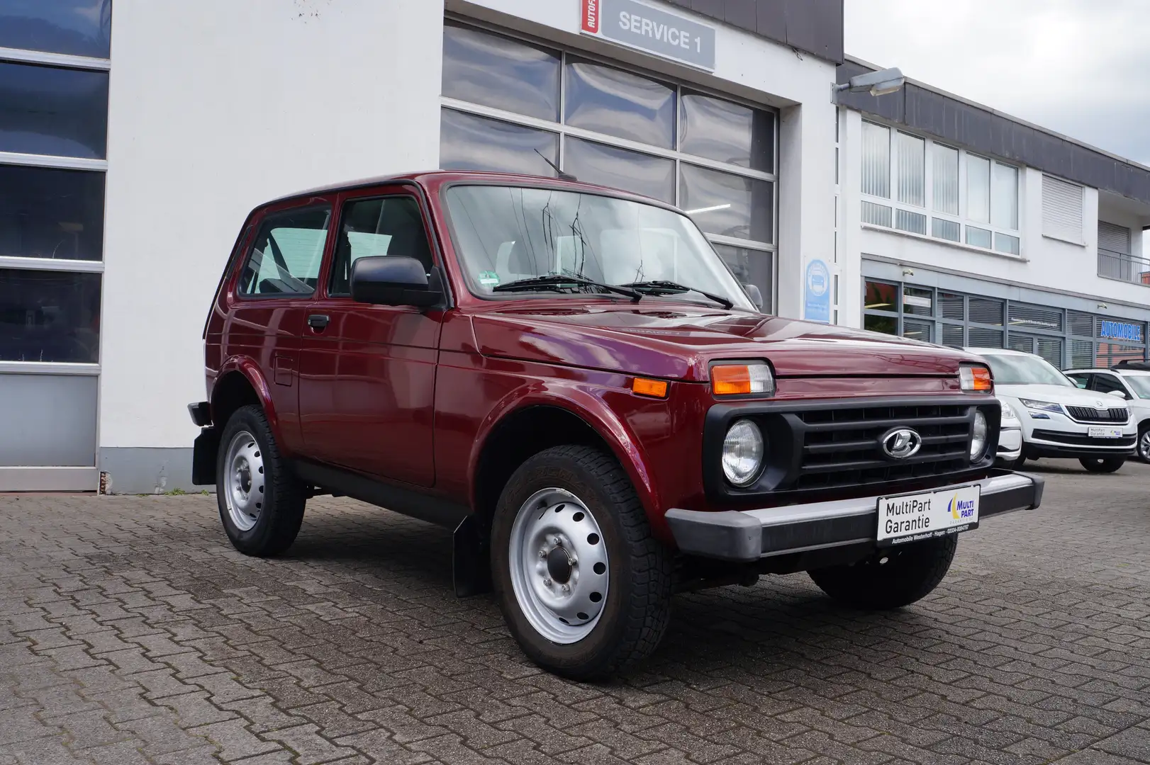 Lada Niva Niva 4x4 *45TKM* 1. Hand**HU/AU NEU* Червоний - 1