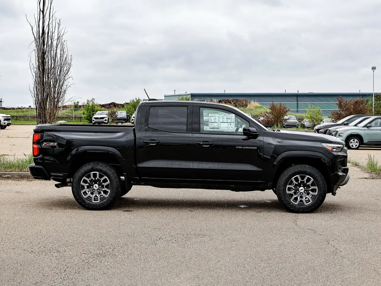 Chevrolet Colorado снимка Chevrolet Colorado
