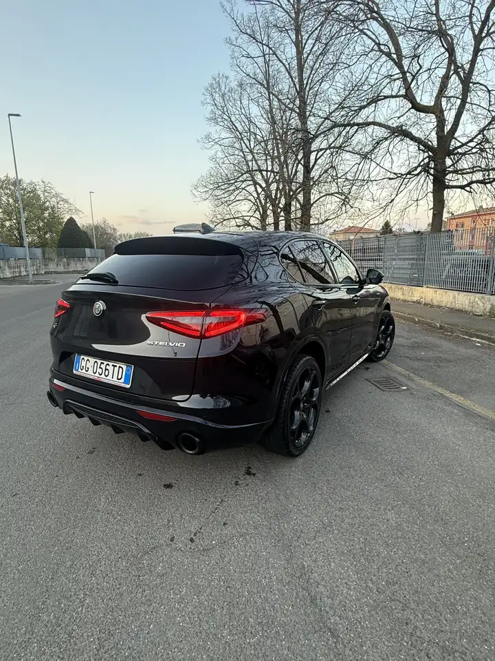 Alfa Romeo Stelvio 2022