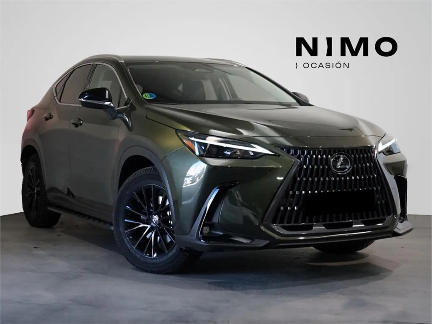 Lexus NX 350h Premium+ 4WD - 1