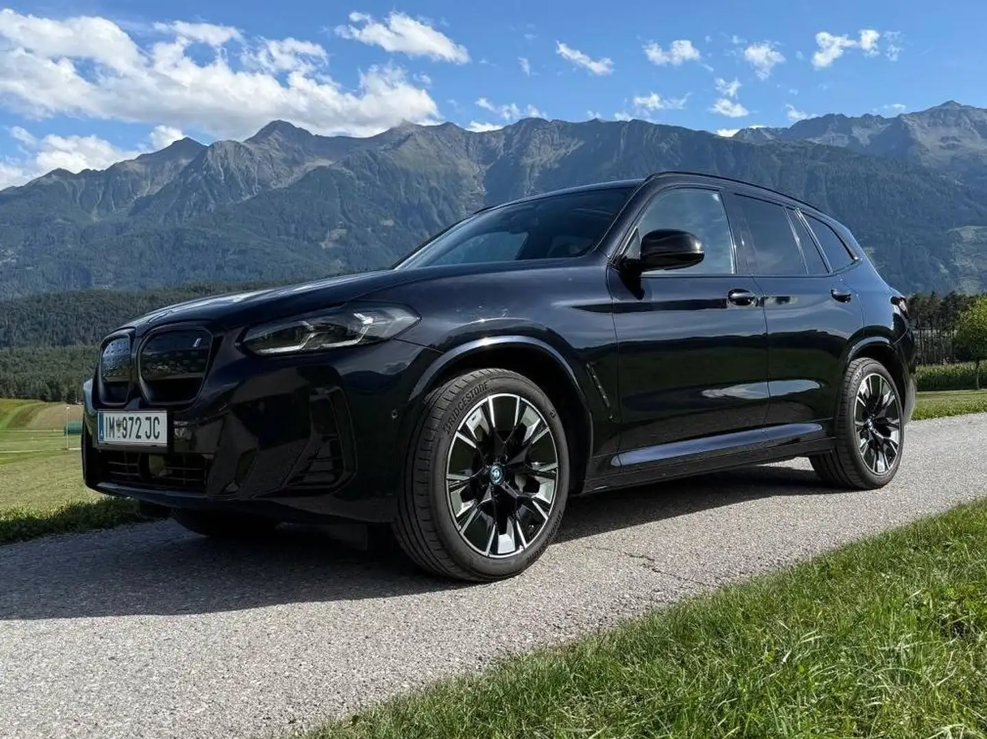 BMW iX3 BMW iX3 M Sport | Carbonschwarz Metallic | AHK | Top Ausstattung | Leasingübernahme möglich Blau - 1