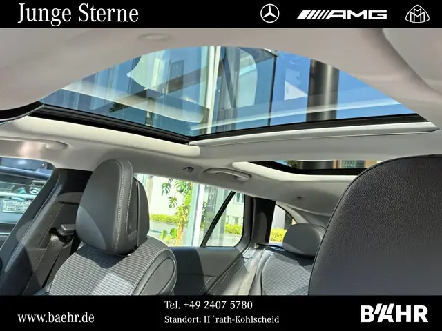 Mercedes-Benz 300 view 12