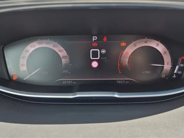 Peugeot 3008 view 15