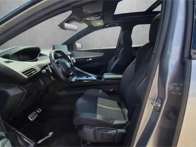 Peugeot 3008 view 9
