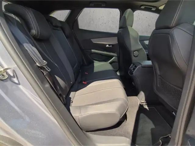 Peugeot 3008 view 14