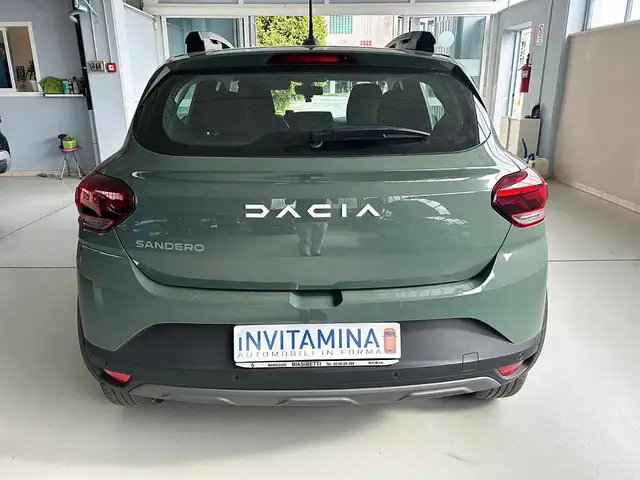 Dacia Sandero view 5