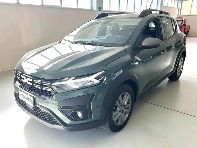 Dacia Sandero view 3