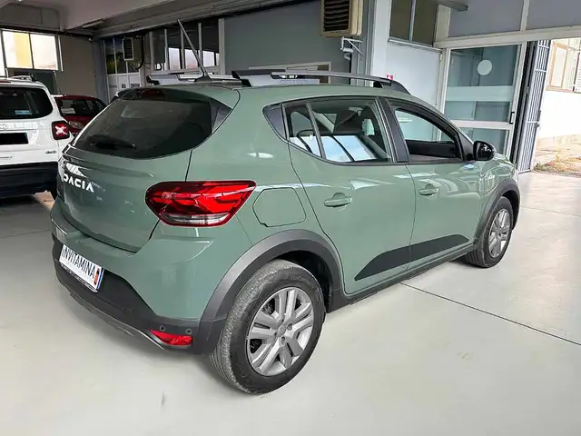 Dacia Sandero view 6