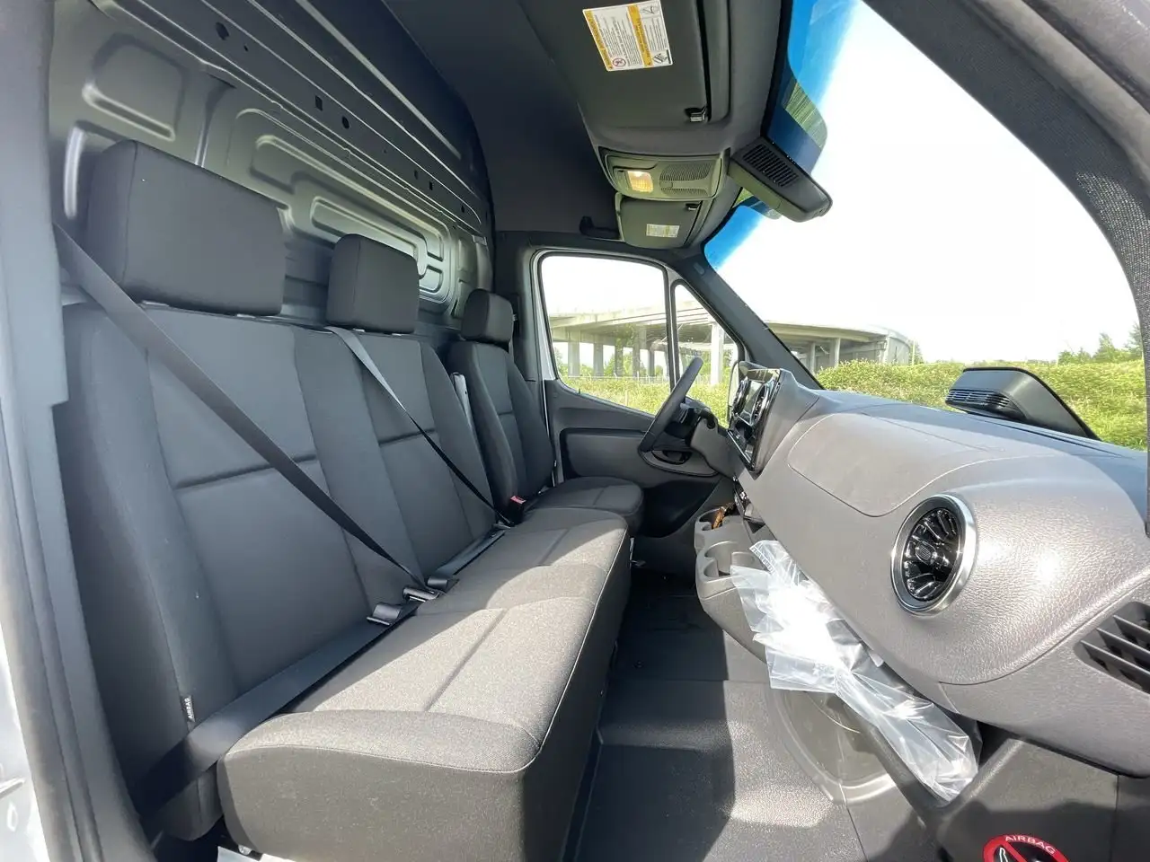 Mercedes-Benz Sprinter снимка Mercedes-Benz Sprinter