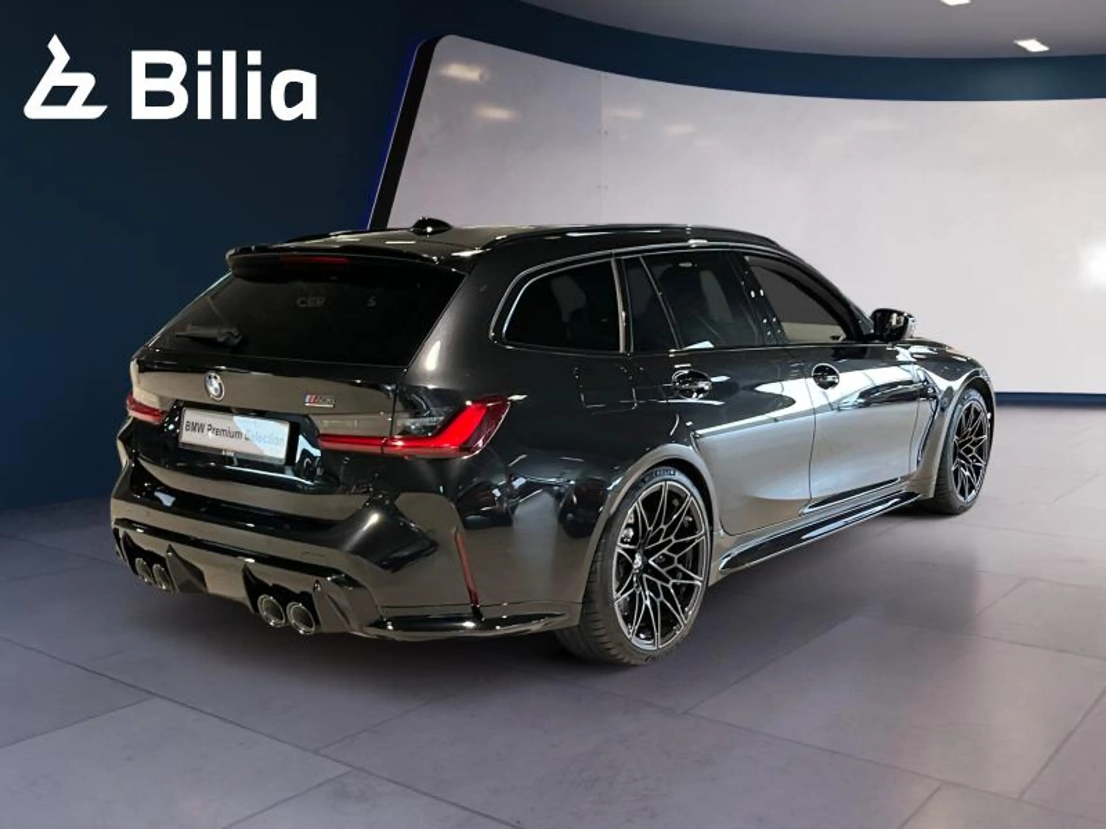 BMW M3 M3 Touring Competition M xDrive — photo 10