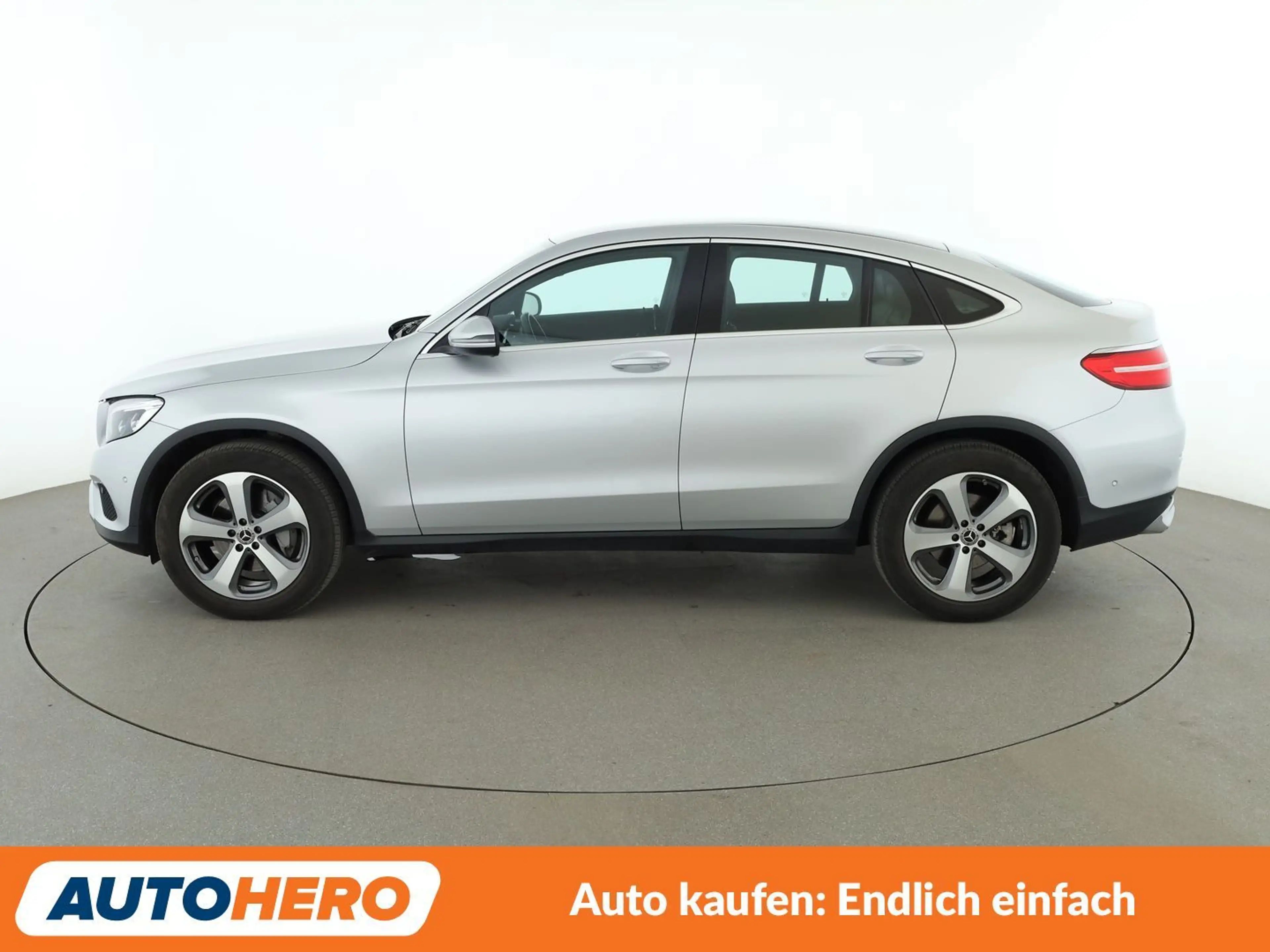 Mercedes-Benz GLC 250 GLC 250 4Matic Aut.*NAVI*TEMPOMAT*CAM*SHZ*PDC* — photo 3
