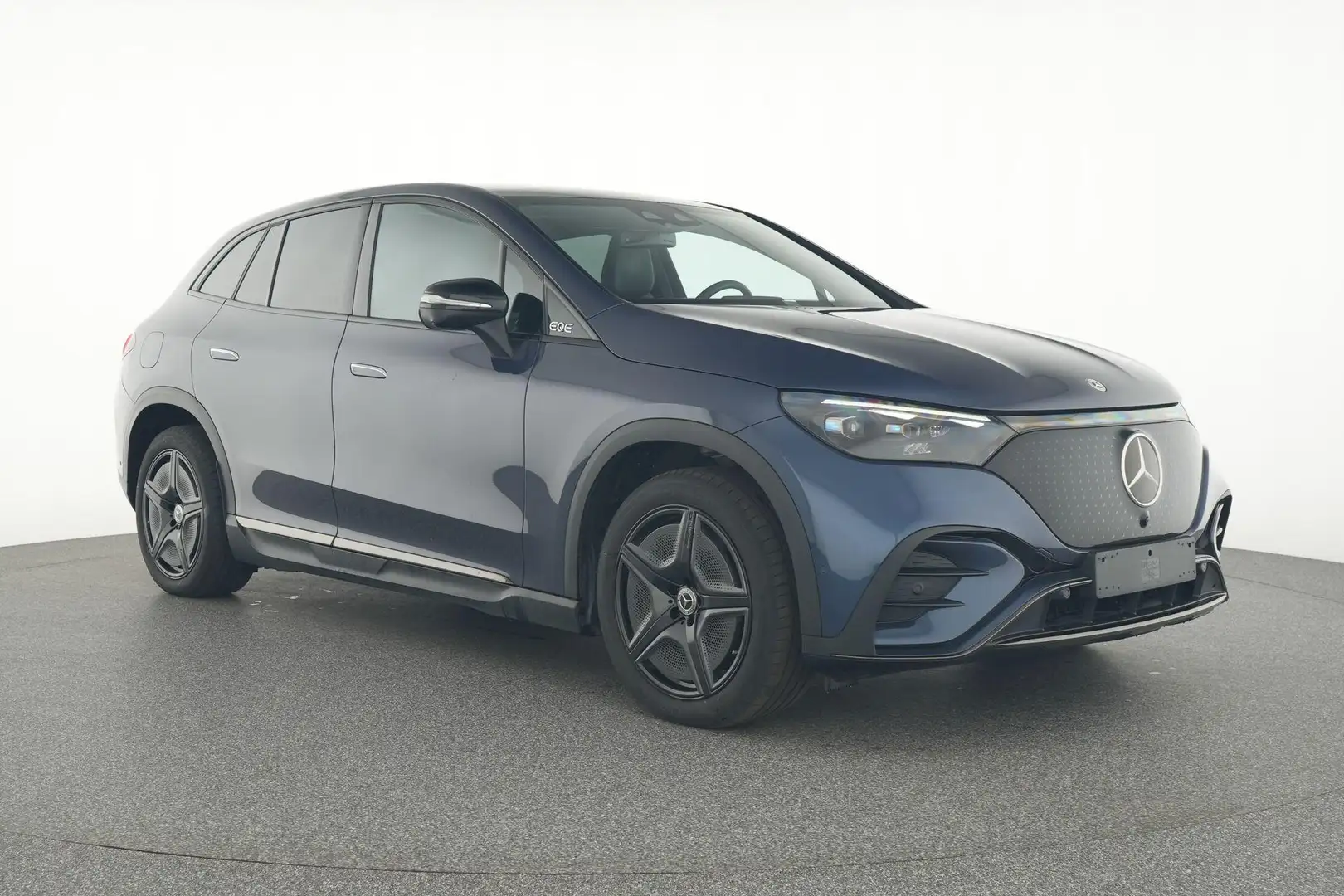 Mercedes-Benz EQE SUV 350+ AMG Line | Panoramisch Dak | Trekhaak | Lucht Bleu - 2