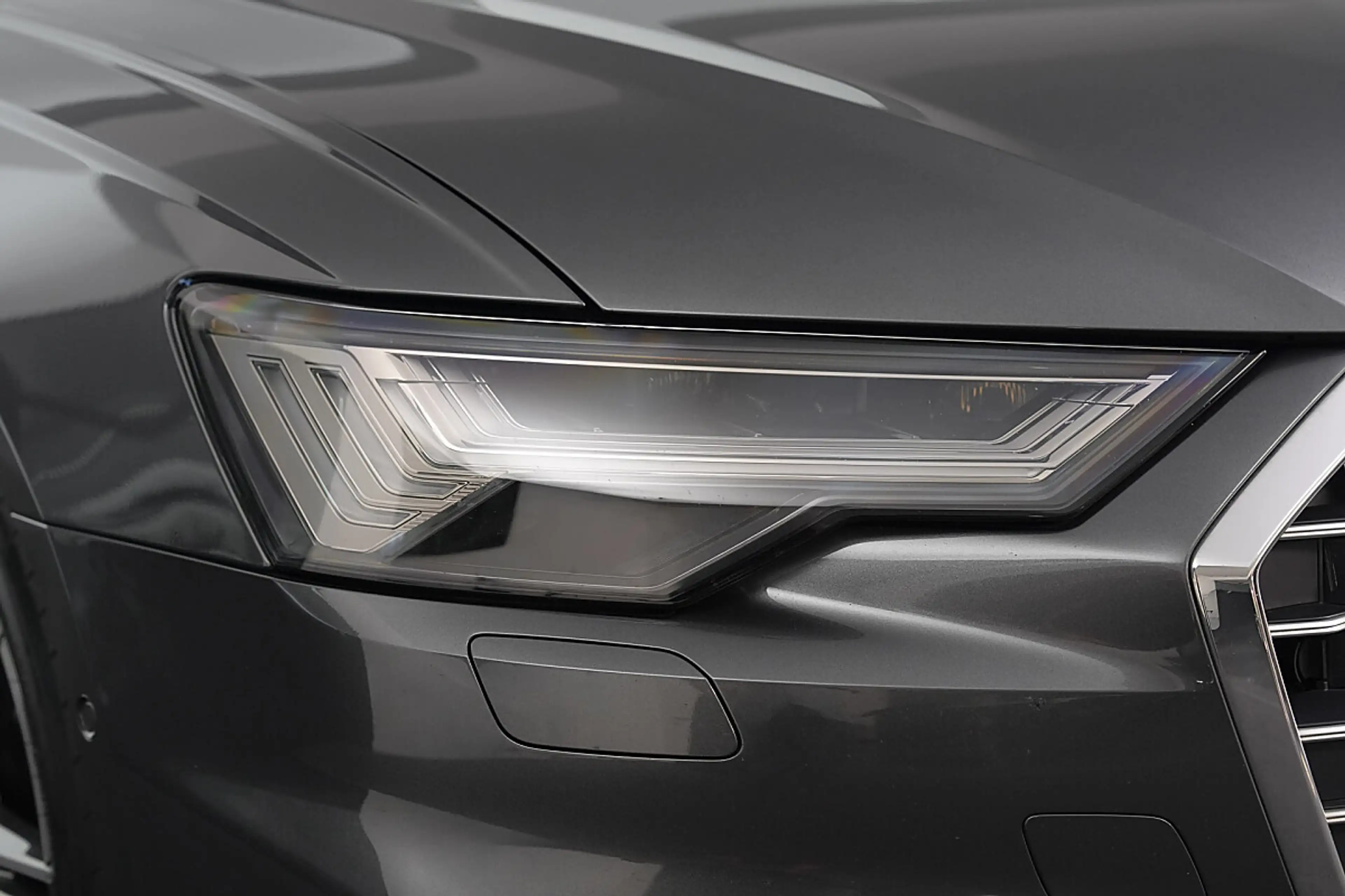 Audi A6 Avant 55 TFSI e PHEV quattro sport S-tronic — photo 8