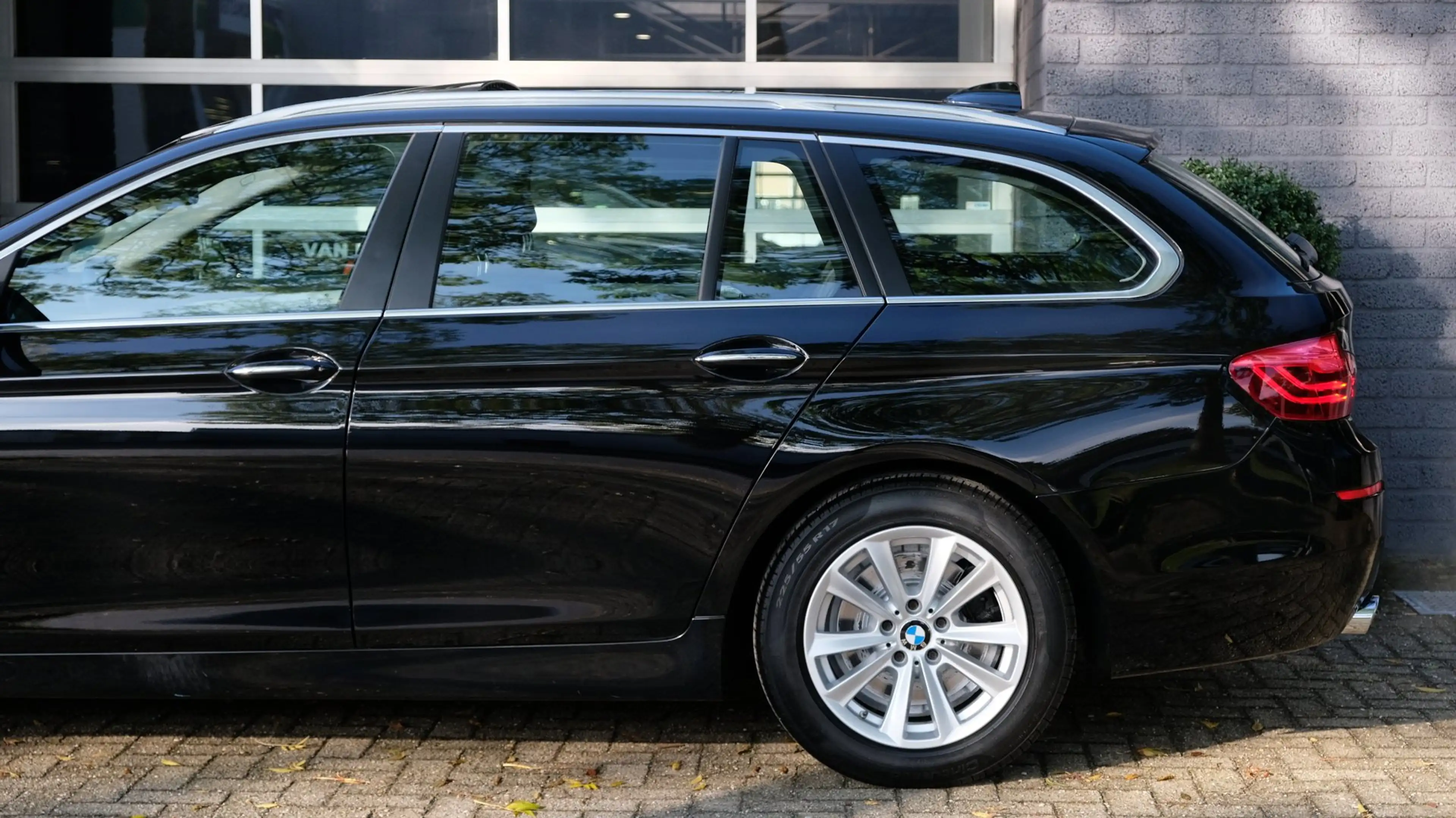 BMW 520 5-serie Touring 520i High Executive H/K|HUD|LEDER| — photo 24