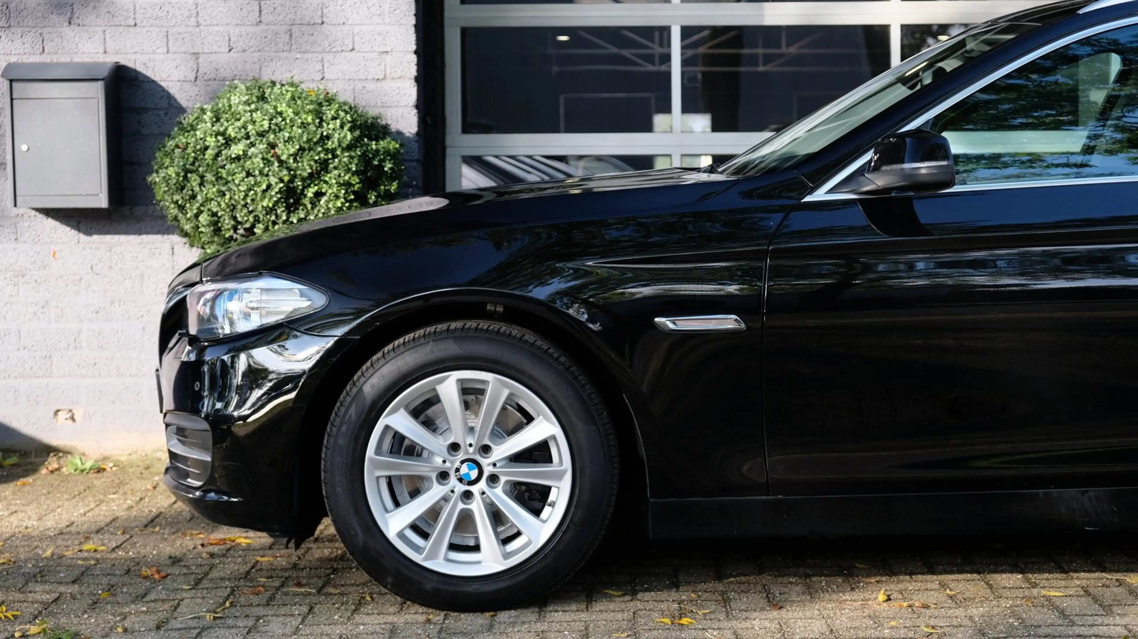 BMW 520 5-serie Touring 520i High Executive H/K|HUD|LEDER| — photo 23
