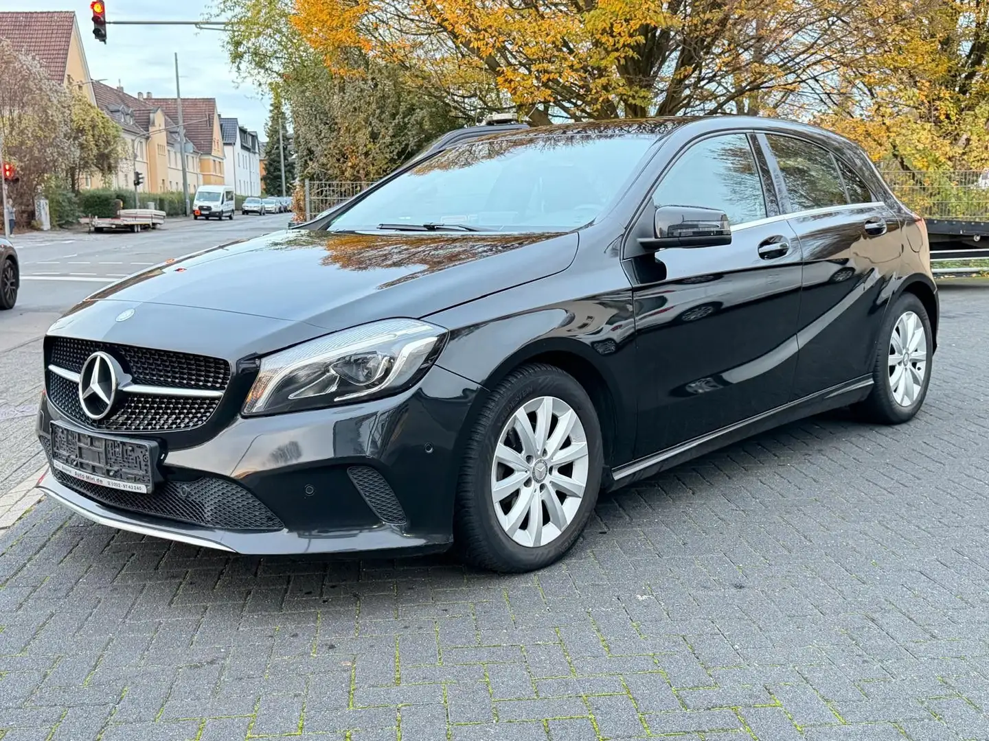 Mercedes-Benz A 180 CDI d BlueEfficiency LED-Navi-PDC-Leder- Noir - 2