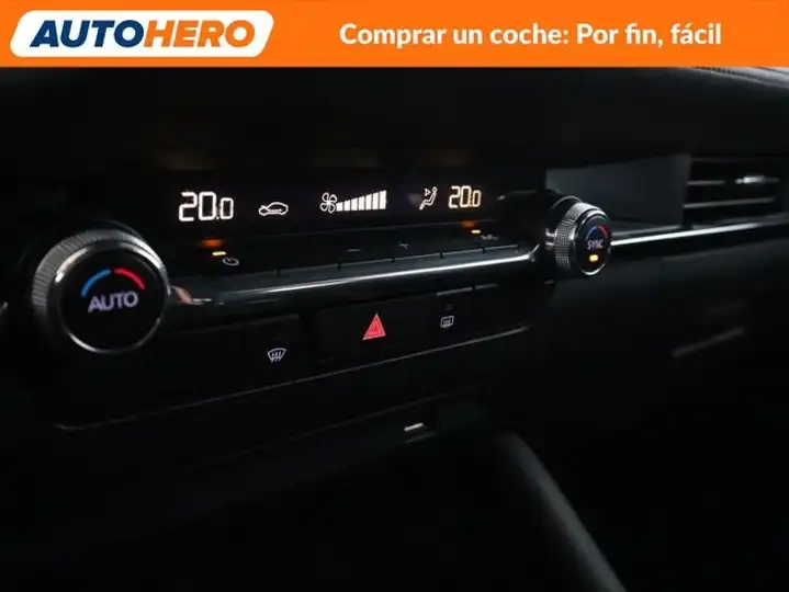 Mazda 2019, foto 29
