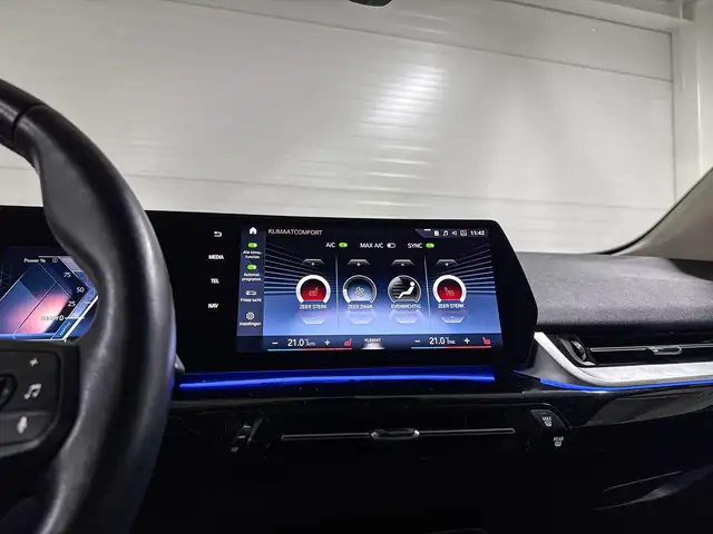 BMW 2 Series view 15