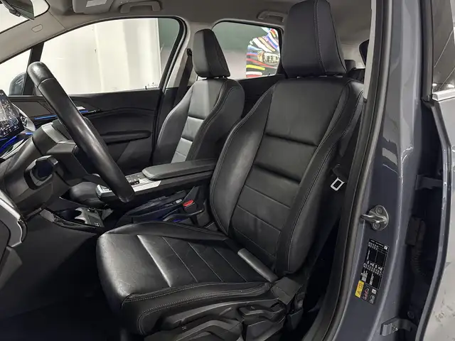 BMW 2 Series view 9