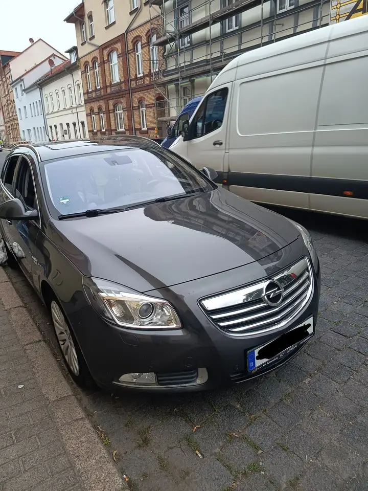 Opel Insignia 2.0 CDTI Aut Design Edition — photo 1 of 5
