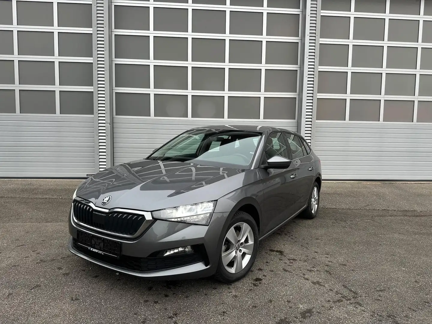 Skoda Scala Ambition, LED,Schalter, 5J. Garantie Grau - 1