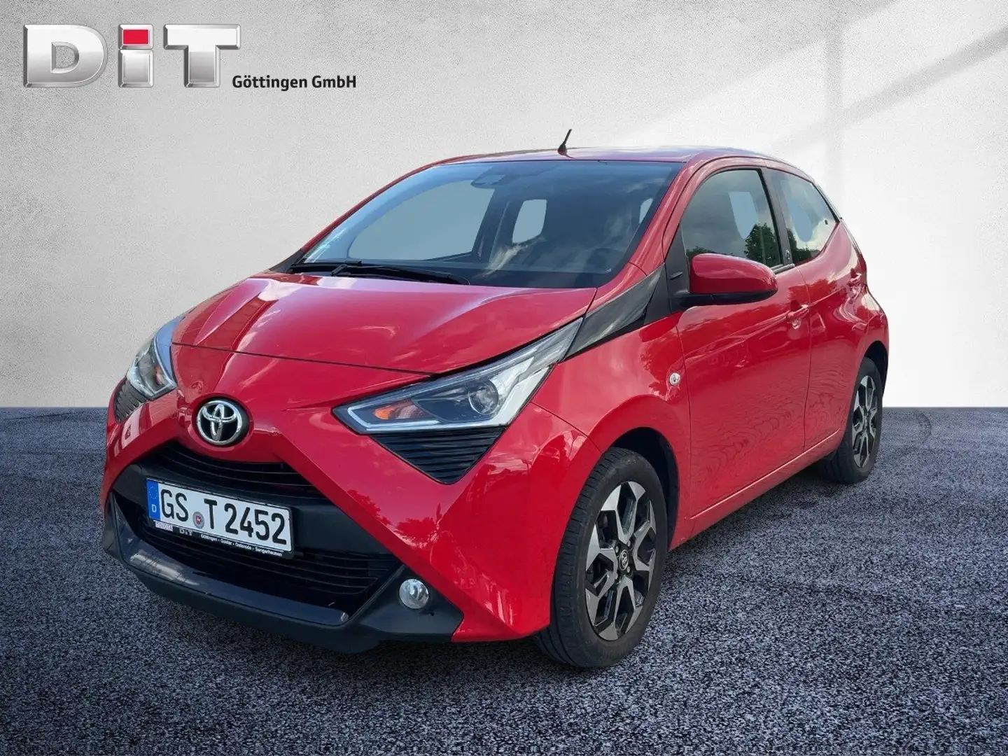 Toyota Aygo 1.0  x-play Team D Klima, SpurH LM KAM Rot - 2
