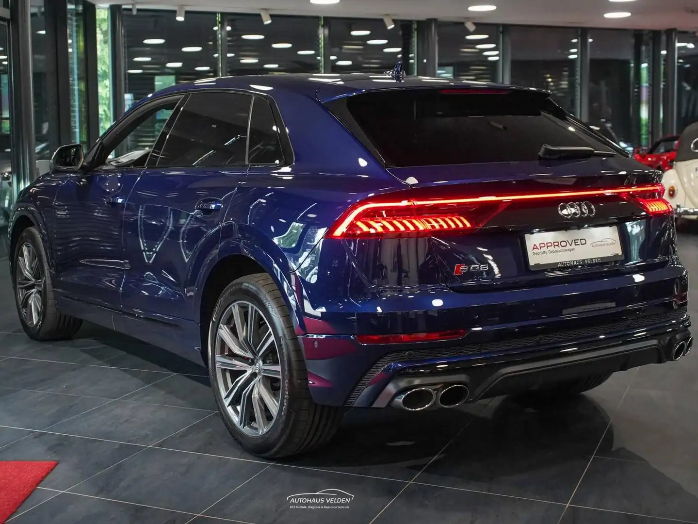 Audi SQ8 4.0 TDI quattro, S-Line, TOP Spec Blau - 2