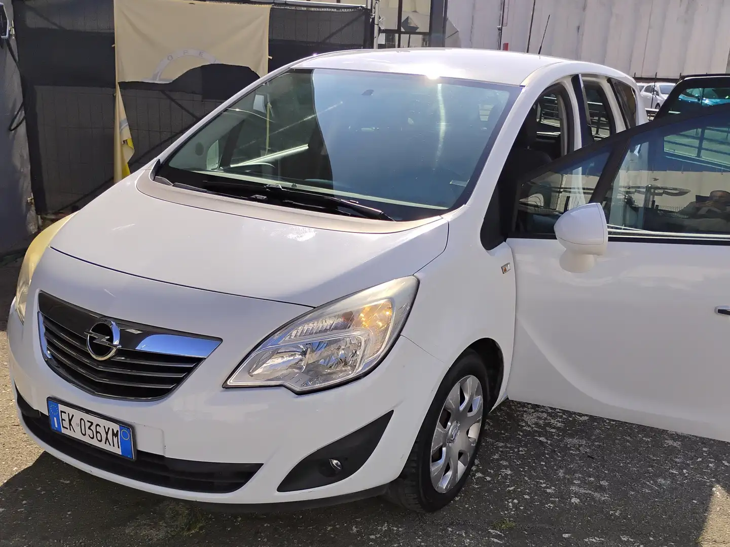 Opel Meriva Meriva II 2010 1.4 Elective Biały - 1