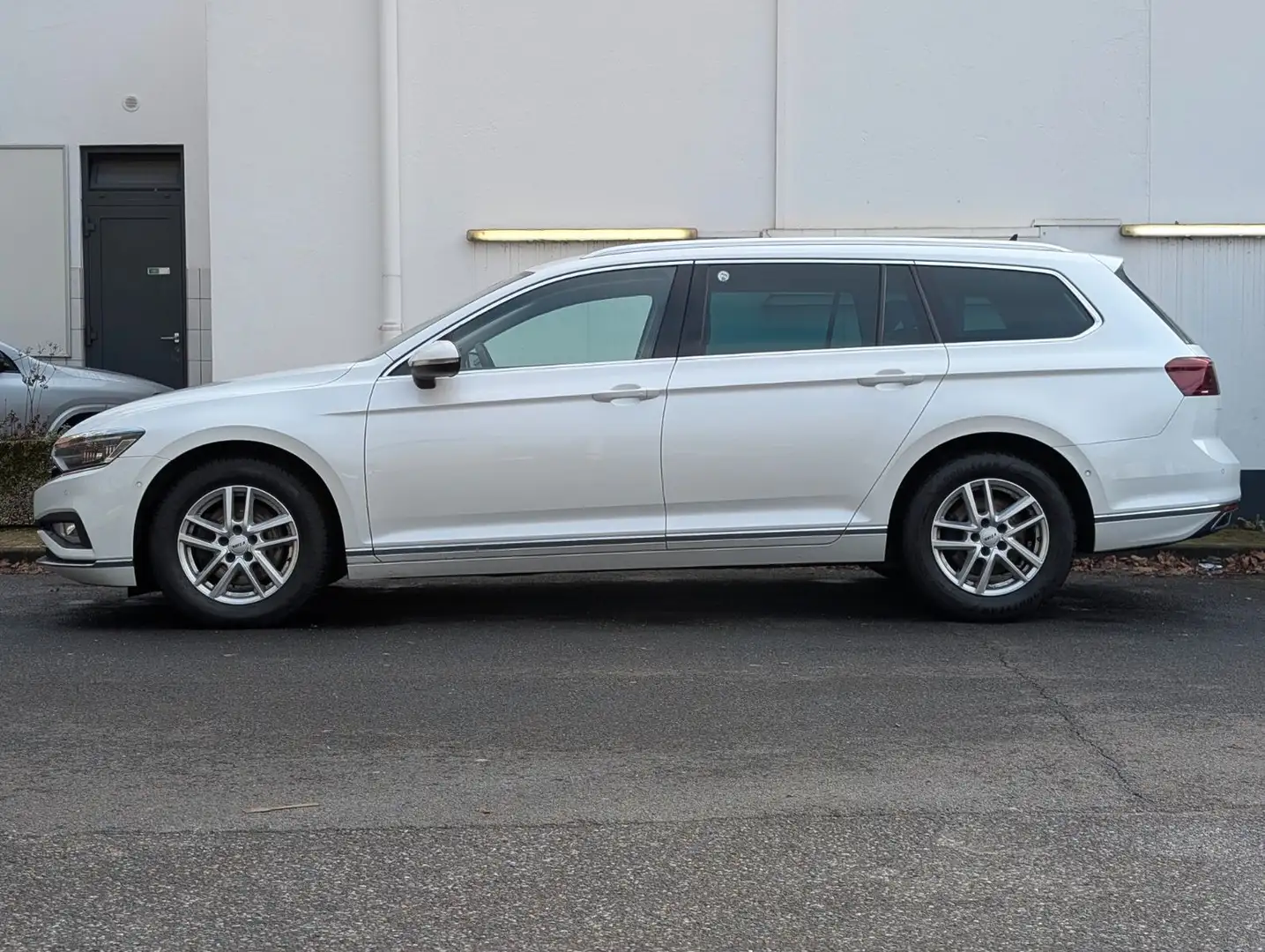 Volkswagen Passat Variant Passat Elegance PerlWhite/IQLight/HeadUP/KeyLess Blanc - 2
