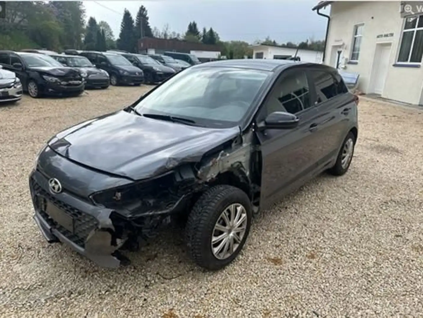 Hyundai i20 Style Rückfahrkamera Automatik - 1