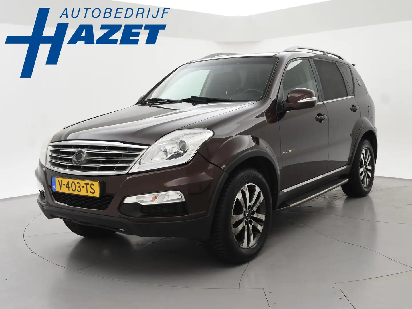 SsangYong Rexton RX 200 e-XDI 155 PK 4WD AUT. + TREKHAAK | LEDER | smeđa - 1