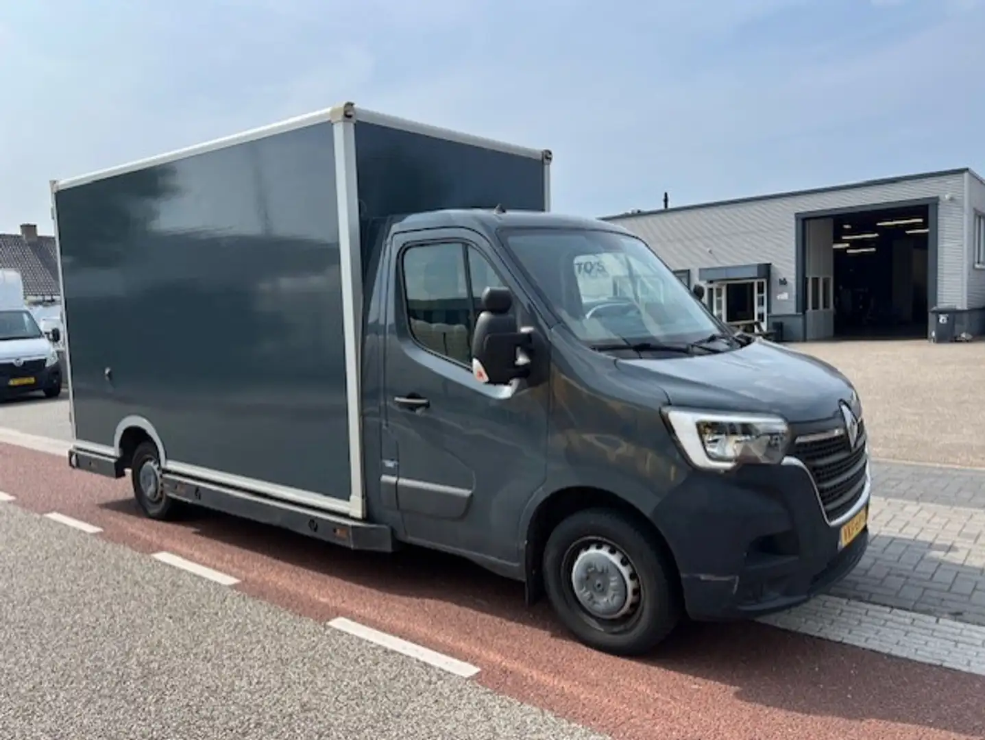 Renault Master T35 2.3 dCi 150 KOFFER BAKWAGEN AIRCO KLIMA EURO6 Grijs - 1