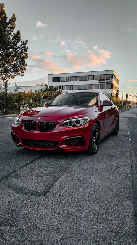 BMW 218