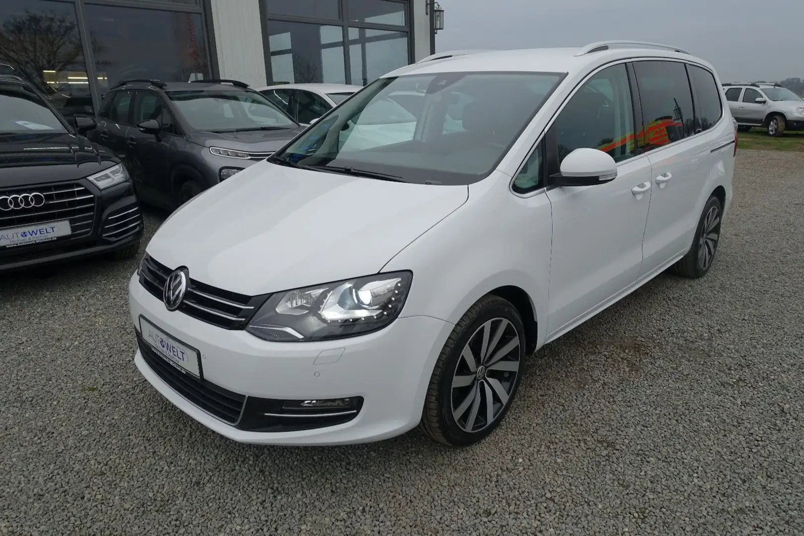 Volkswagen Sharan 2.0TDI 4M DSG  KAM ACC APP LED DAB AHK 18 Weiß - 2