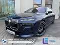 BMW i7 M70 xDrive || Autobahnass TheatherScreen B&W Blau - thumbnail 1
